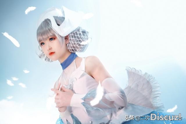 美丽优雅，魅力翩翩起舞，《王者荣耀》小乔天鹅之梦cos-5.jpg