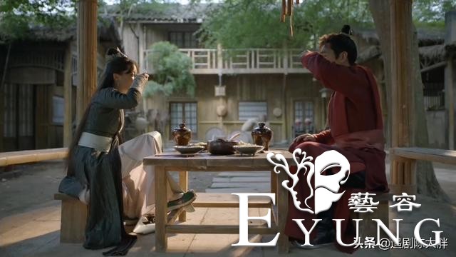 《庆余年》海棠朵朵大殿上偷吃水果，没一点女人味，但使人路转粉-5.jpg
