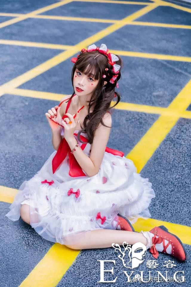 第一套Cosplay是什么角色？coser们告诉我们她的故事-6.jpg