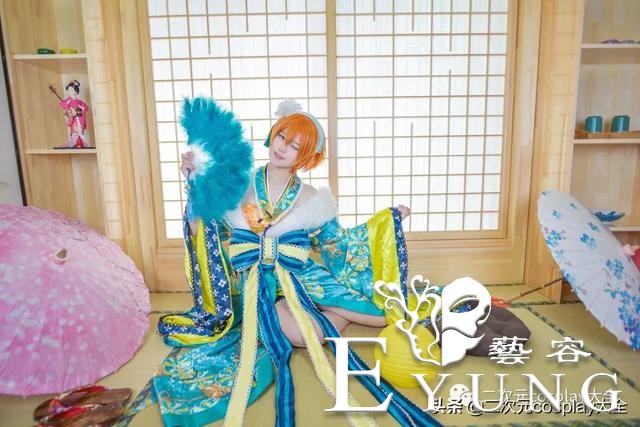 第一套Cosplay是什么角色？coser们告诉我们她的故事-8.jpg