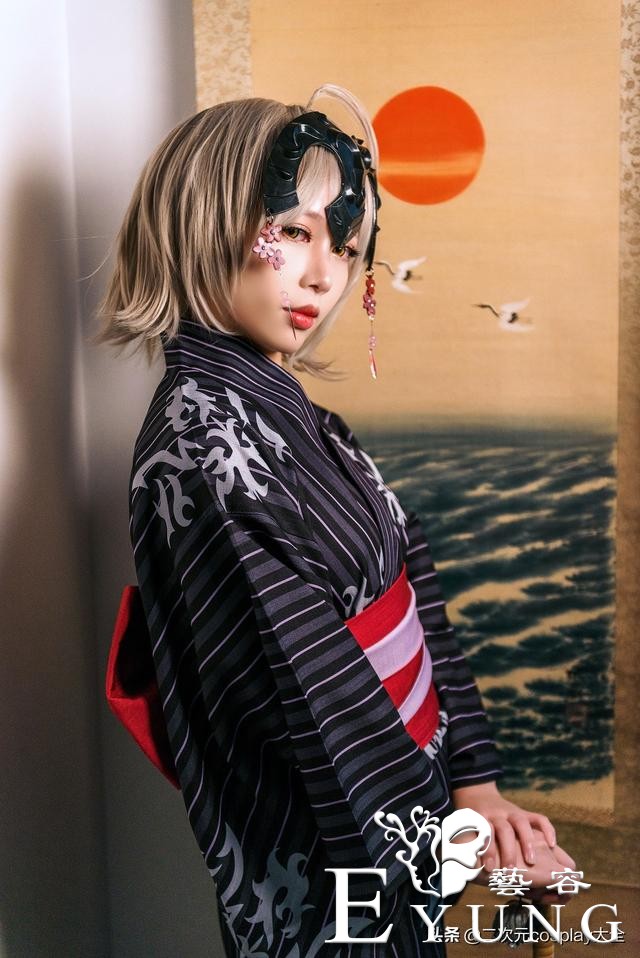 被贞德和黑贞魅力吸引的女生，cos了20套她们的角色-5.jpg