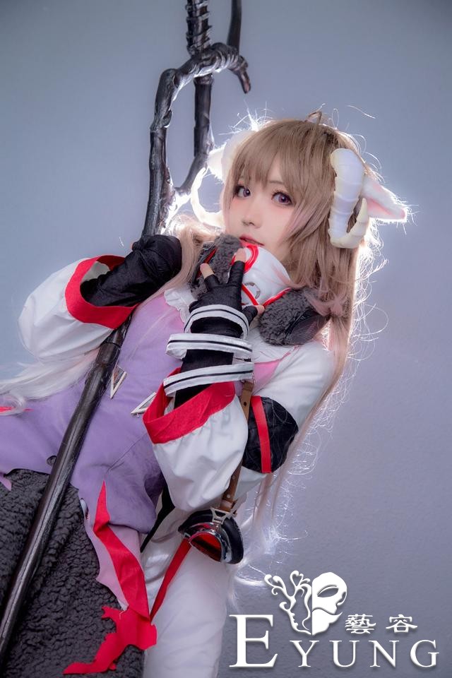 三位可爱妹子COS的国产手游《明日方舟》角色艾雅法拉！造型甜美-15.jpg