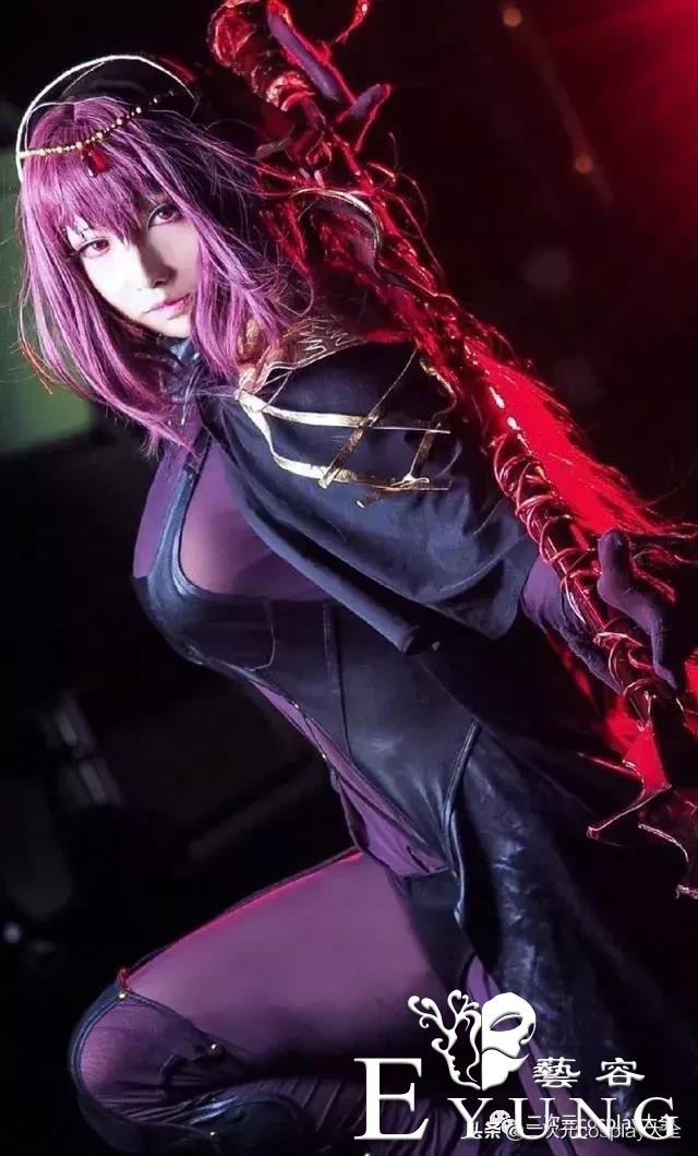 在二次元cosplay中，怎么样才是合格的女装大佬？-4.jpg