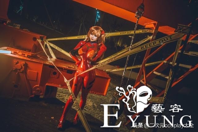 气质过人，《新世纪福音战士》明日香cos，美丽女神魅力无限-5.jpg