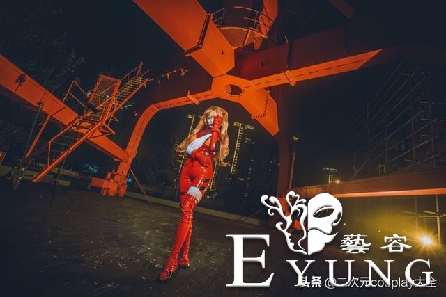 气质过人，《新世纪福音战士》明日香cos，美丽女神魅力无限-7.jpg