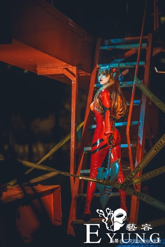 气质过人，《新世纪福音战士》明日香cos，美丽女神魅力无限-9.jpg