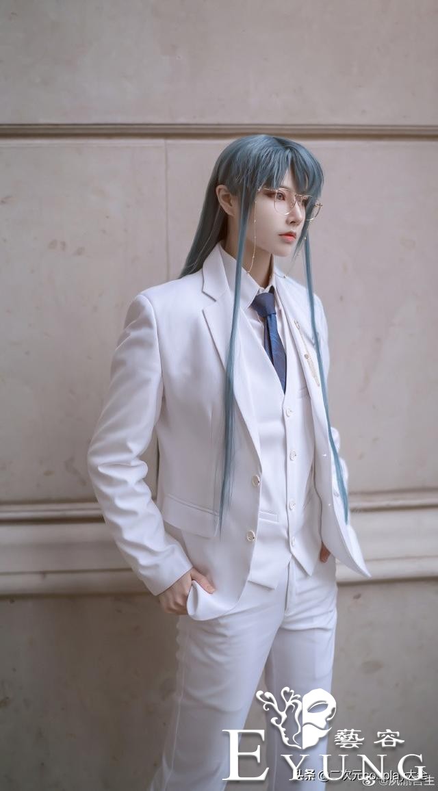 侧颜绝杀，《不健全关系》滕瑞雨cos，帅到我眼睛无法离开-3.jpg
