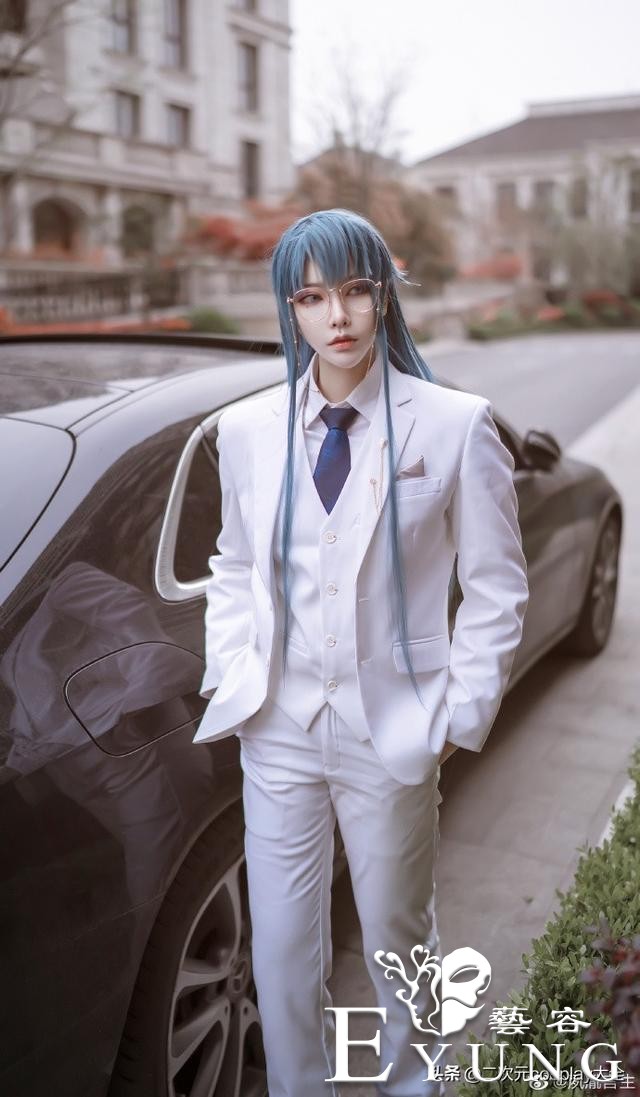 侧颜绝杀，《不健全关系》滕瑞雨cos，帅到我眼睛无法离开-7.jpg