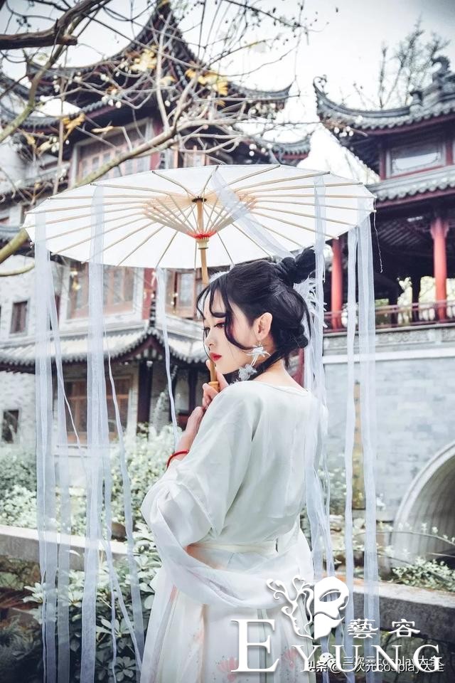 cos君和coser小仙女们，祝大家2020年开心愉快-1.jpg