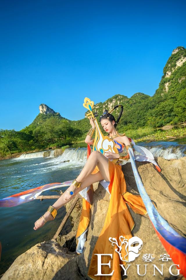三组很有仙气的人气手游《王者荣耀》杨玉环COSPLAY作品欣赏-14.jpg