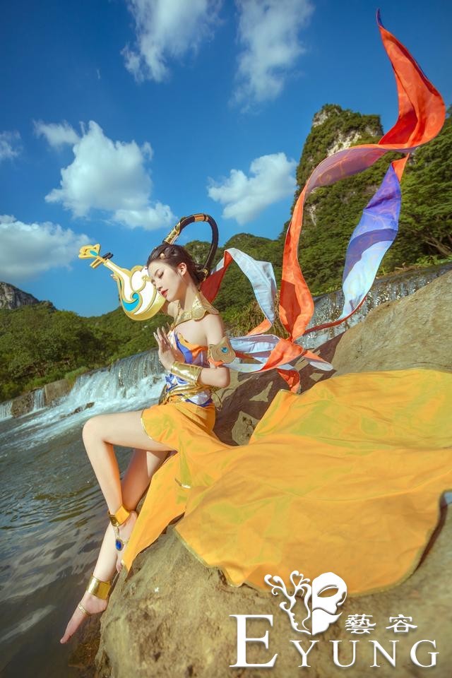 三组很有仙气的人气手游《王者荣耀》杨玉环COSPLAY作品欣赏-13.jpg