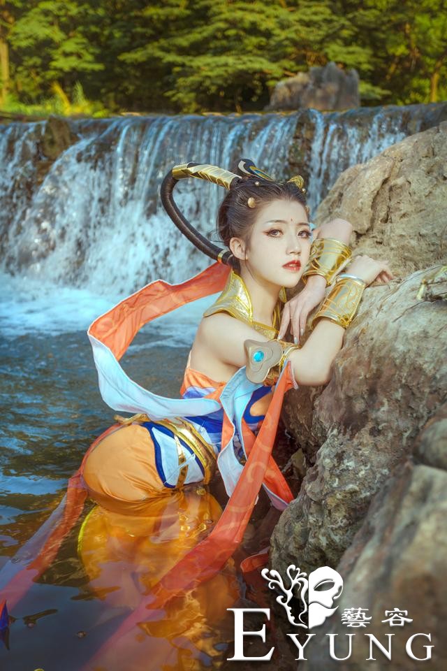 三组很有仙气的人气手游《王者荣耀》杨玉环COSPLAY作品欣赏-21.jpg