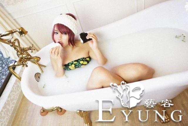 伪娘女装子堂：樱花雨洋洋洒洒，妆点内心的景画-5.jpg
