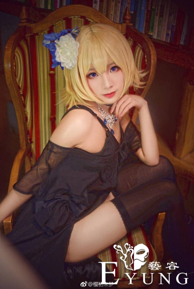 cosplay黑礼服贞德黑丝腿控福利-2.jpg