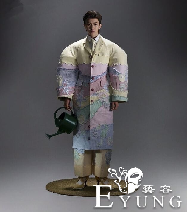 盘点那些最二次元的男星，肖战蔡徐坤上榜，都亲自演过动漫-7.jpg