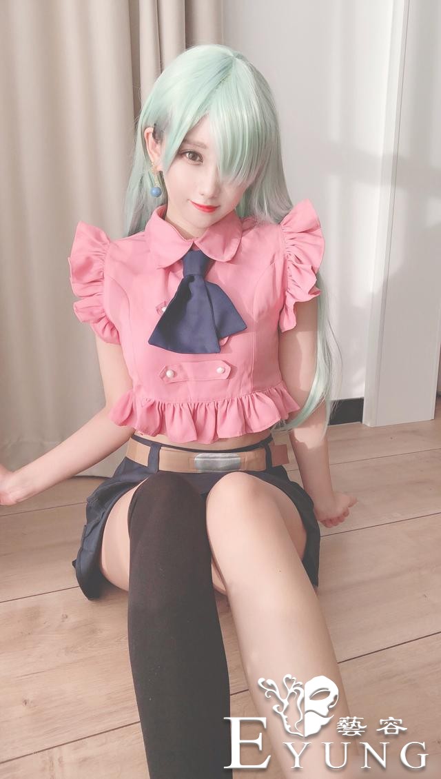 十张国内外还原度爆表的COSPLAY作品！造型惊艳让人啧啧称奇-8.jpg