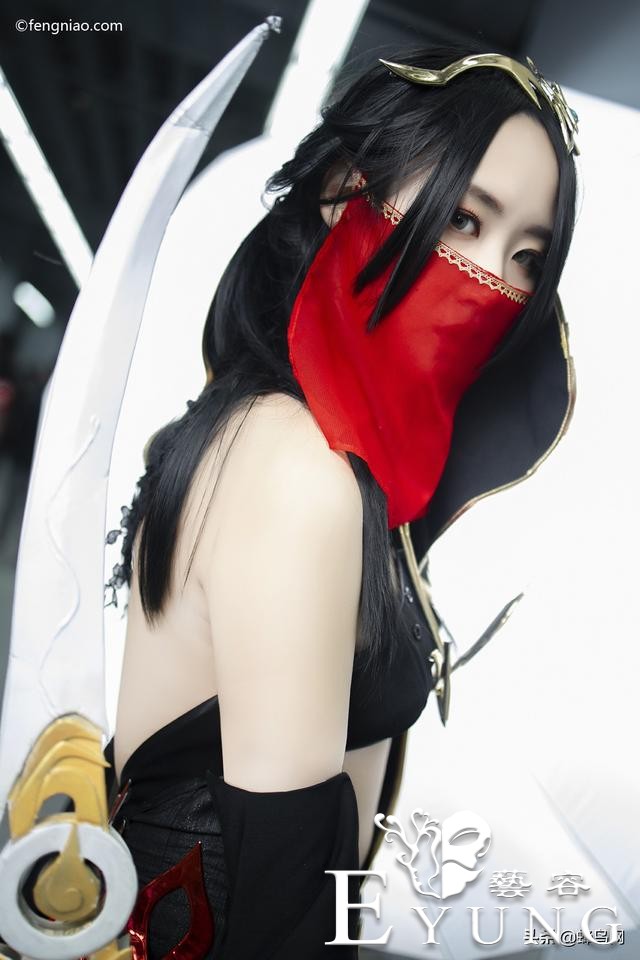 “二次元”的夺目世界 漫展COSPLAY灯光人像实拍-13.jpg