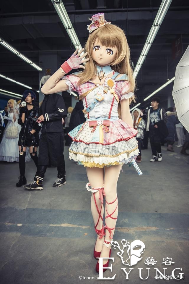 “二次元”的夺目世界 漫展COSPLAY灯光人像实拍-15.jpg