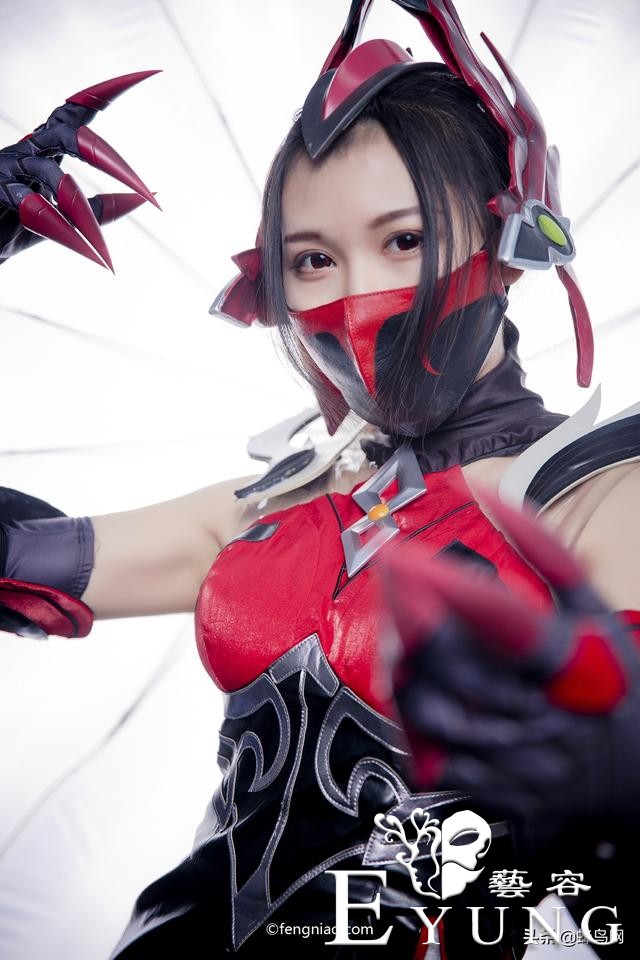 “二次元”的夺目世界 漫展COSPLAY灯光人像实拍-14.jpg