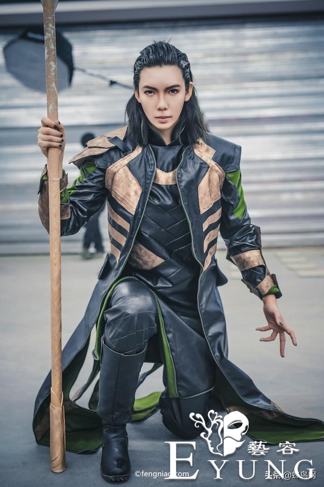 “二次元”的夺目世界 漫展COSPLAY灯光人像实拍-19.jpg