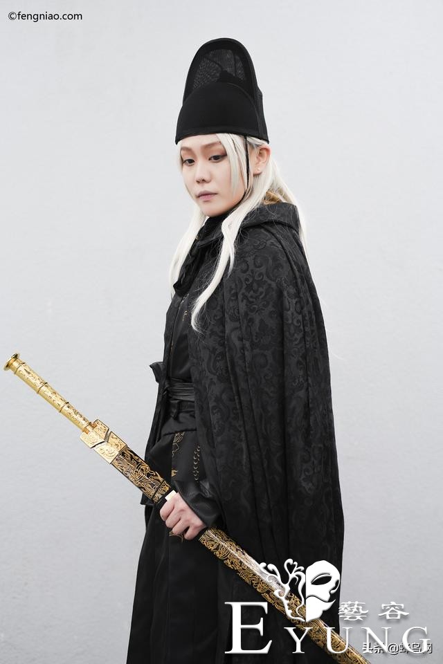 “二次元”的夺目世界 漫展COSPLAY灯光人像实拍-32.jpg
