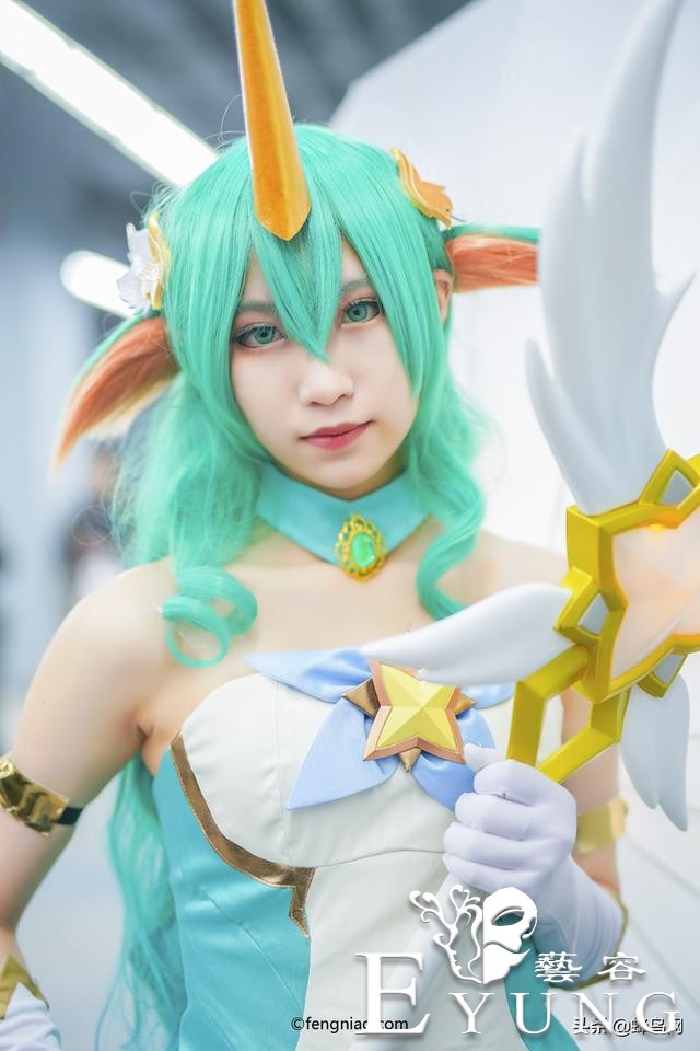 “二次元”的夺目世界 漫展COSPLAY灯光人像实拍-35.jpg
