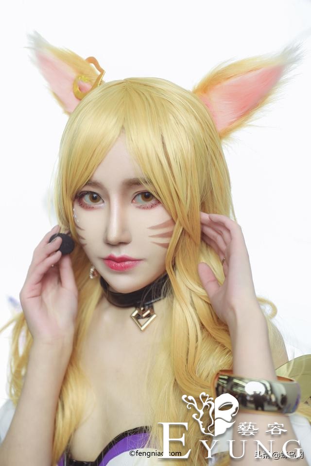 “二次元”的夺目世界 漫展COSPLAY灯光人像实拍-40.jpg