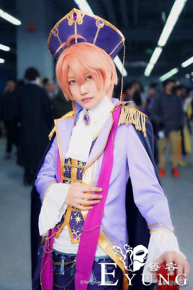 “二次元”的夺目世界 漫展COSPLAY灯光人像实拍-39.jpg