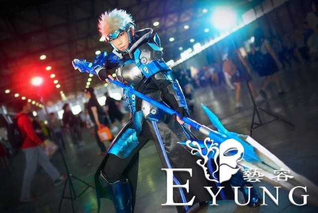 当漫展混入“高玩coser”，简直就是真实的物理特效-4.jpg