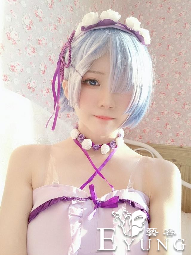 四组可爱国人妹子COS的日本人气动漫角色“雷姆”！造型十分还原-15.jpg