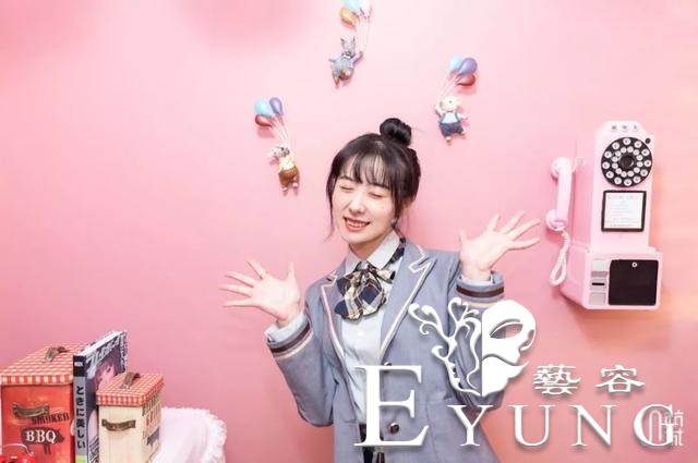 杭州这家换装馆450㎡场景任意拍！婚纱、旗袍、和服、lo服随便换-41.jpg