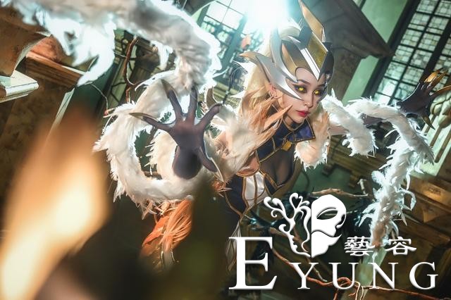 三组人气游戏《英雄联盟》系列COSPLAY作品欣赏！造型相当华丽-22.jpg