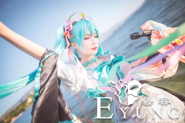 造型很有还原度的三组虚拟偶像角色“初音未来”COS作品欣赏-6.jpg