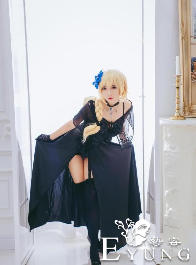 贞德cosplay美图：二次元美少女，这个颜值必须赞-1.jpg