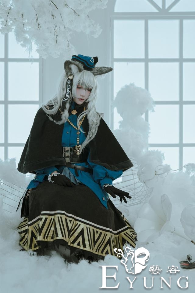 三组国人妹子COS的人气手游《明日方舟》角色“初雪”！非常唯美-7.jpg