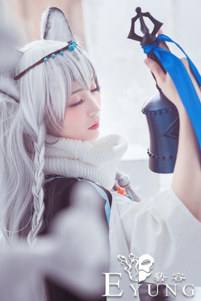 三组国人妹子COS的人气手游《明日方舟》角色“初雪”！非常唯美-13.jpg