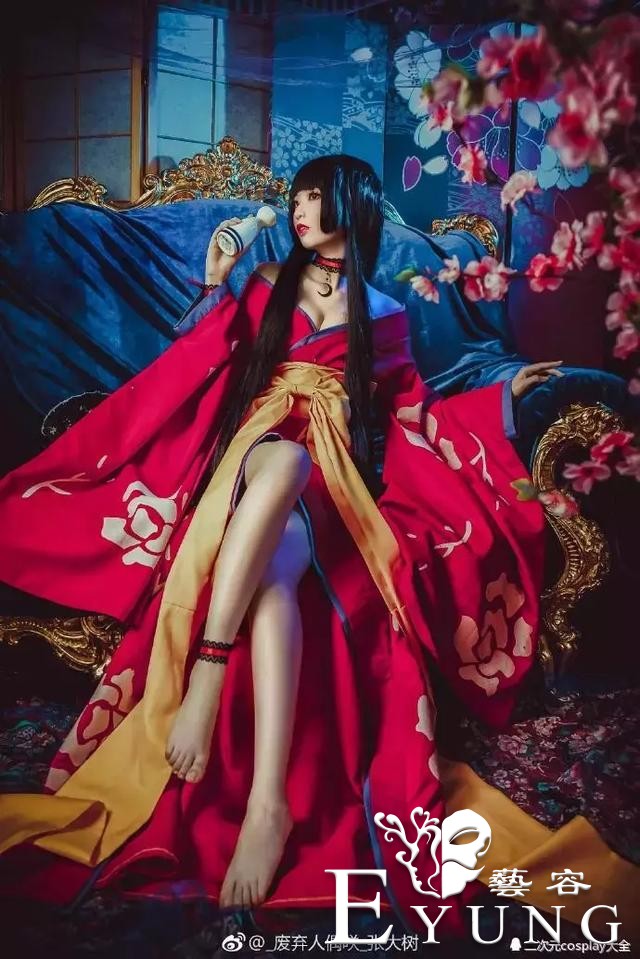 《四月一日灵异事件簿》壹原侑子，次元的魔女御姐cos-2.jpg