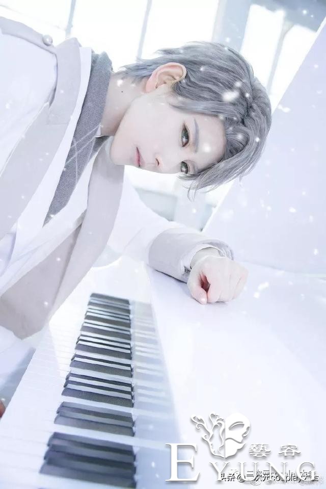 熊祁的恋与制作人cos，充满魅力，高贵冷艳的钢琴王子！-5.jpg