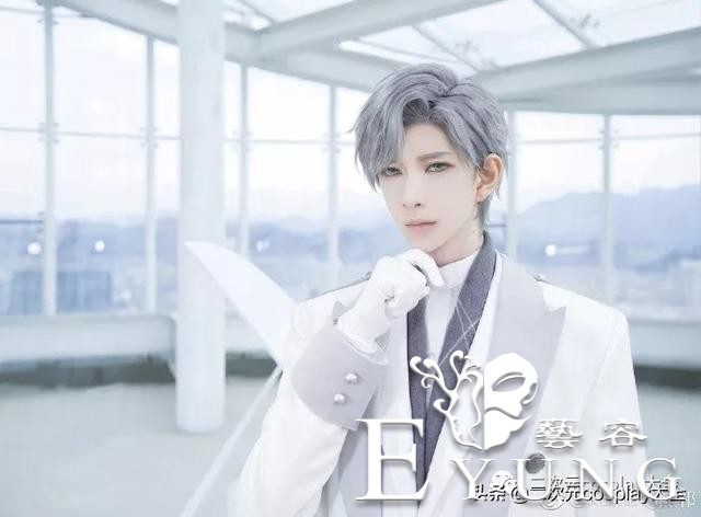 熊祁的恋与制作人cos，充满魅力，高贵冷艳的钢琴王子！-6.jpg