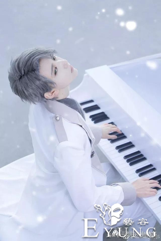 熊祁的恋与制作人cos，充满魅力，高贵冷艳的钢琴王子！-9.jpg