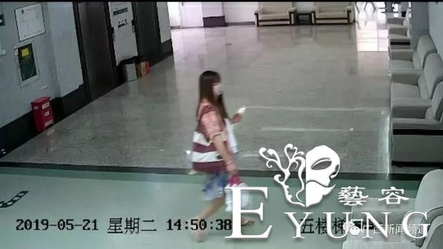 不可描述！南宁某高校图书馆出现“变装男”，穿着女装...-8.jpg