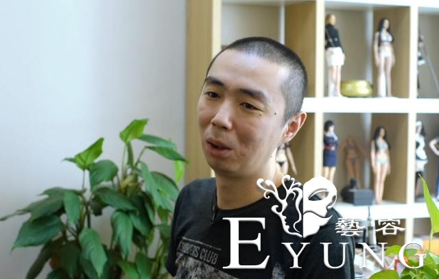 你喜欢的国漫原作者都长啥样？米二是大叔，伍六七神似作者本人-2.jpg