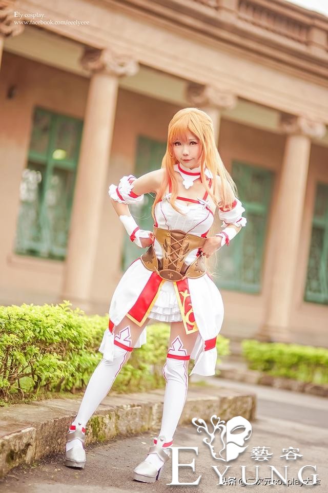 《刀剑神域》亚丝娜cos，气质漂亮，情敌们拔刀吧！-7.jpg