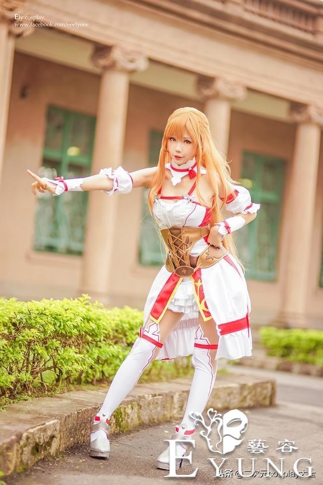 《刀剑神域》亚丝娜cos，气质漂亮，情敌们拔刀吧！-8.jpg