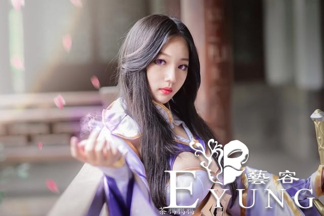王者荣耀月之女神露娜cos，紫霞仙子冷艳出尘！-3.jpg