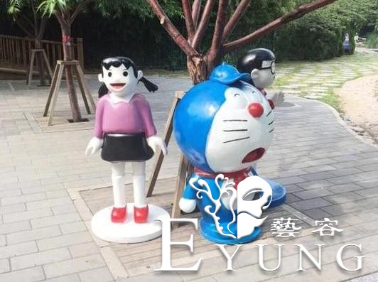 本以为中国和菲律宾的山寨动漫公园够奇葩了，没想到日本的也瞎眼-3.jpg
