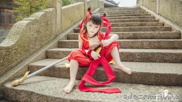 体型神还原，小朋友cos哪吒小可爱，网友直呼：哪吒本吒-5.jpg