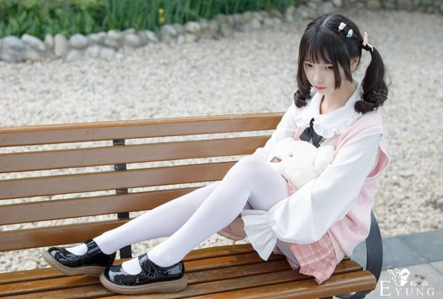 为何日本动漫里大多是JK制服，其他服装较少-4.jpg
