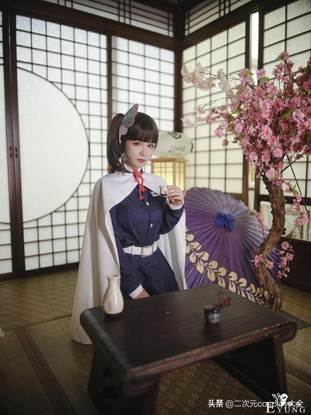 《鬼灭之刃》栗花落香奈乎cos，甜美可爱，一下子就被萌化了-5.jpg