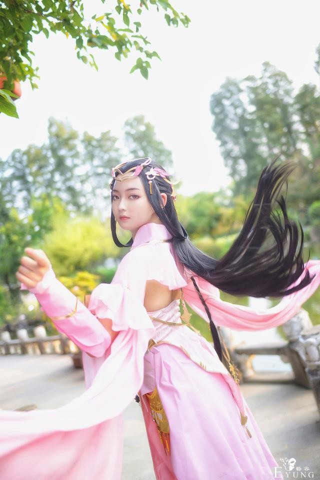 四组漂亮妹子COS的国产游戏《剑侠情缘3》系列角色！造型很唯美-33.jpg